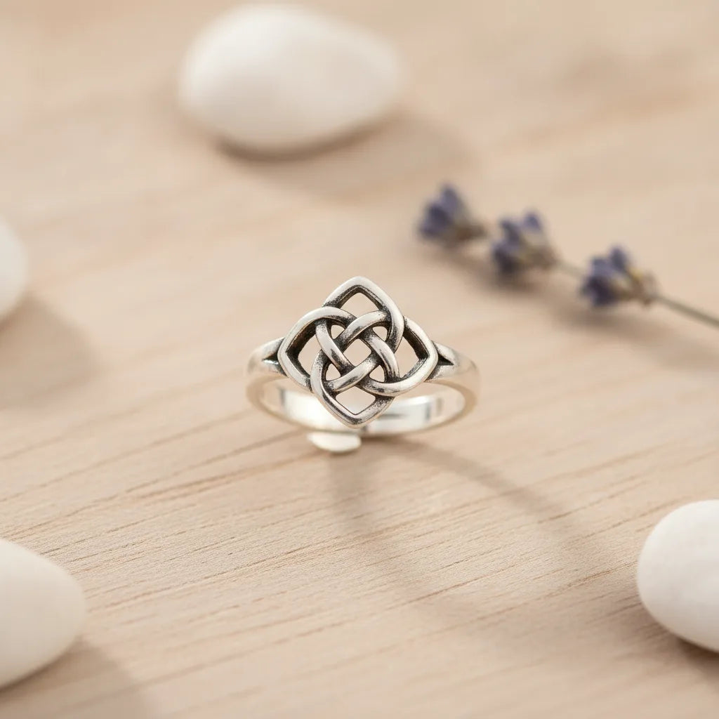 Bague Noeud de Sorcière Protection Éternelle Ajustable