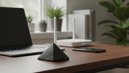 Pyramide Shungite : Bouclier Anti-Ondes Naturel