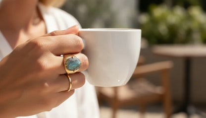 Bague Yuka : Alliance de 5 pierres naturelles ajustables