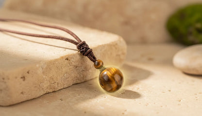 Pendentif Boule Oeil de Tigre : Protection & Confiance