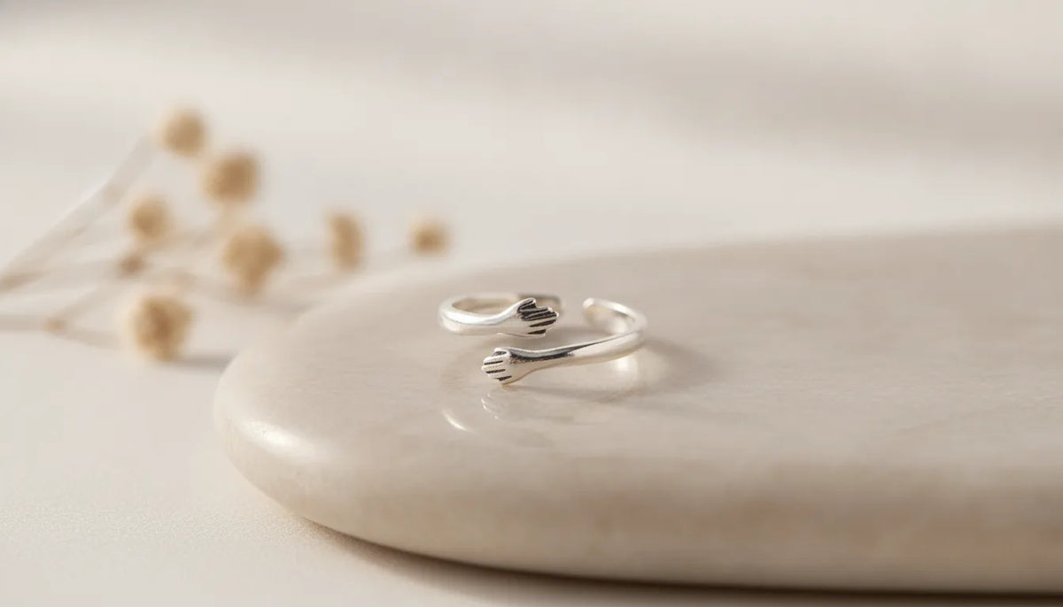 Bague Câlin : Symbole de Lien et Tendresse